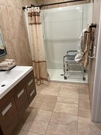 queens-home-seniors-day-care-in-orange-county-36